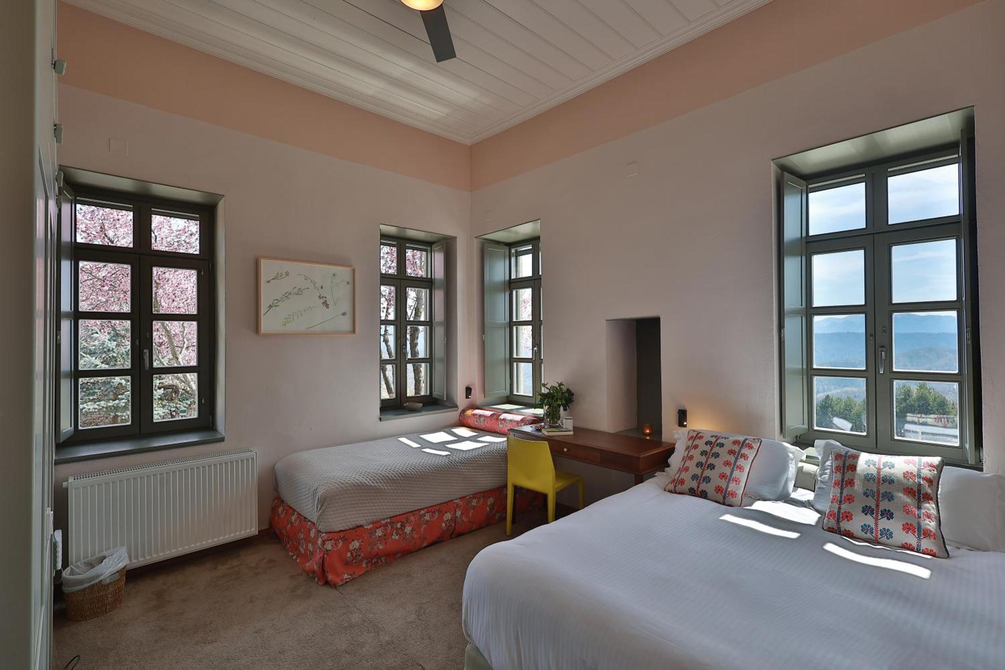 Katikia Zagori Hotel Vitsa Bagian luar foto