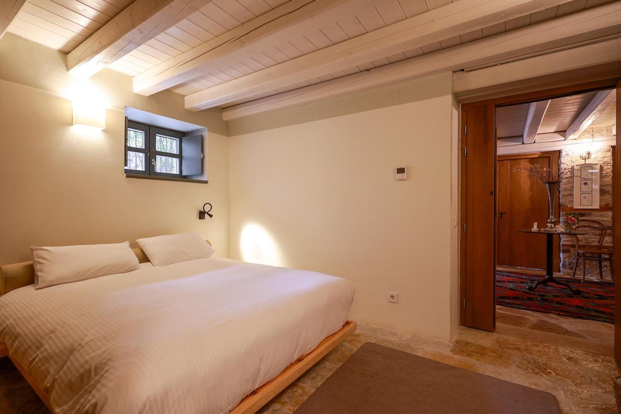 Katikia Zagori Hotel Vitsa Bagian luar foto
