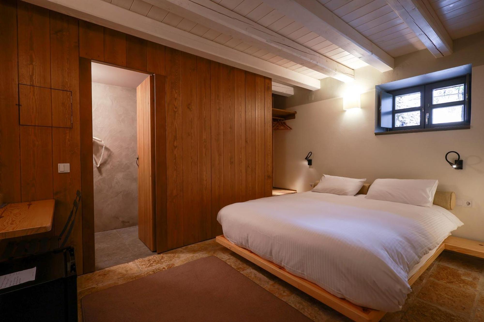 Katikia Zagori Hotel Vitsa Bagian luar foto